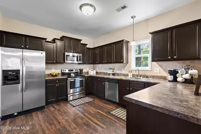 305 Bonnie Court, Sneads Ferry, NC 28460 - Photo 11