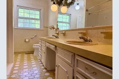 12445 U.S. 64, Williamston, NC 27892 - Photo 13