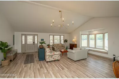5685 Watts Road SW, Ocean Isle Beach, NC 28469 - Photo 9