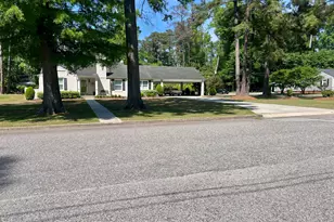 202 Pine St, Whiteville, NC 28472 - Photo 11