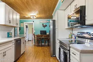 732 County Line Rd, Roseboro, NC 28382 - Photo 5