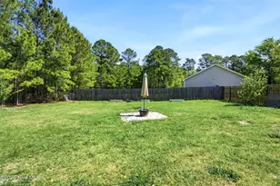 311 Snow Bell Ct, Richlands, NC 28574 - Photo 35