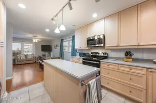 124 Starfish Dr, Holden Beach, NC 28462 - Photo 33