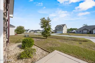 312 Strut Ln, Richlands, NC 28574 - Photo 5