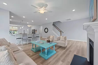 912 Terraces Lane, Hampstead, NC 28443 - Photo 15