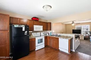 110 Cornerstone Pl, Jacksonville, NC 28546 - Photo 11