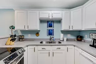 105 SE 58th St, Oak Island, NC 28465 - Photo 13