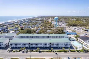 105 SE 58th St, Oak Island, NC 28465 - Photo 35