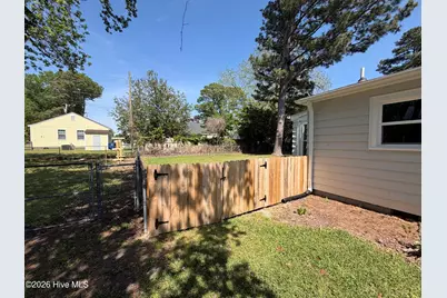 2803 Jefferson Drive, Greenville, NC 27858 - Photo 3