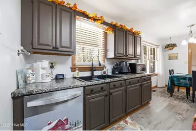 1801 Vine Street, Elizabeth City, NC 27909 - Photo 11