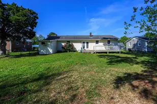 107 Tower Dr, Jacksonville, NC 28546 - Photo 29