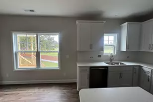 625 Watauga Ln, Aberdeen, NC 28315 - Photo 17