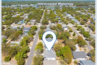 128 NE 36th Street, Oak Island, NC 28465 - Photo 3