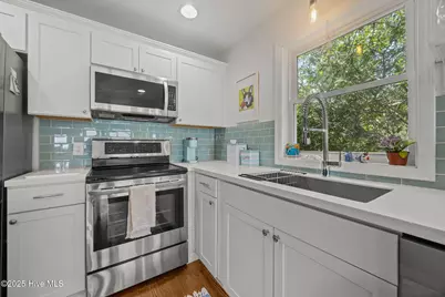 1625 S Shore Drive, Surf City, NC 28445 - Photo 15