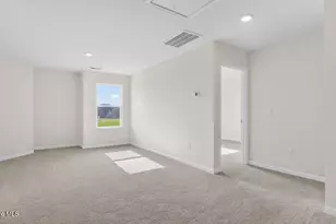 293 Maddox Dr, Aberdeen, NC 28315 - Photo 15