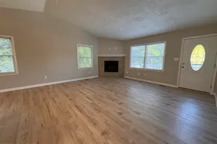 407 Hickory St, Emerald Isle, NC 28594 - Photo 15