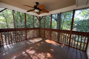 407 Hickory St, Emerald Isle, NC 28594 - Photo 11