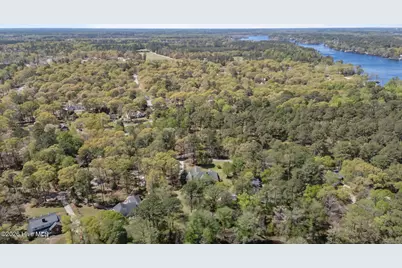 1996 Hoods Creek Drive, New Bern, NC 28562 - Photo 85