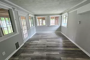 1018 Karen Dr, New Bern, NC 28562 - Photo 11