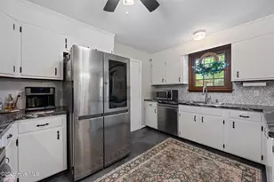 703 Christine Ave, Jacksonville, NC 28540 - Photo 15
