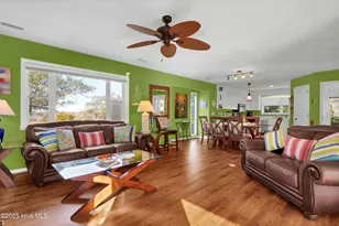 111 Cutlass Dr, Surf City, NC 28445 - Photo 23