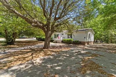 507 Mulligan Way SE, Bolivia, NC 28422 - Photo 5