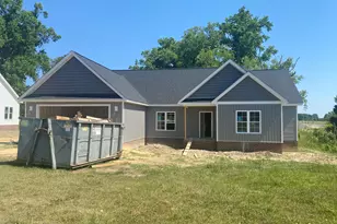 507 N Hillandale Dr, Fremont, NC 27830 - Photo 1