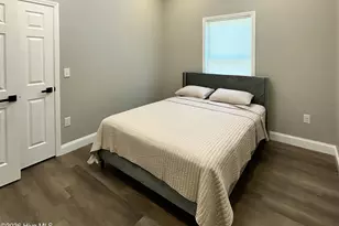 306 Martin Luther King Junior Dr, Smithfield, NC 27577 - Photo 15