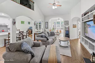 1412 Medfield Rd, Raleigh, NC 27607 - Photo 9