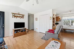 110 Crown Ct, Rockingham, NC 28379 - Photo 5