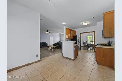 200 E Howard Drive, Jacksonville, NC 28540 - Photo 17