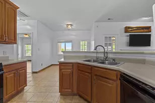 200 E Howard Dr, Jacksonville, NC 28540 - Photo 15