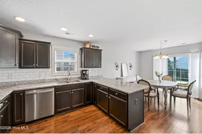 205 Messenger Court, Jacksonville, NC 28546 - Photo 7