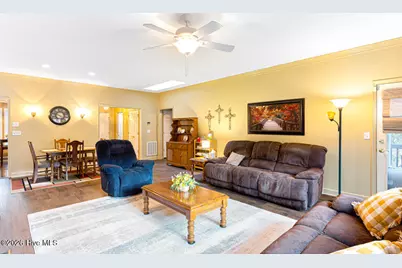 654 Redwood Drive, Southern Pines, NC 28387 - Photo 23