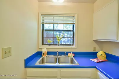 105 Fidelity Street #Unit B 40, Carrboro, NC 27510 - Photo 3