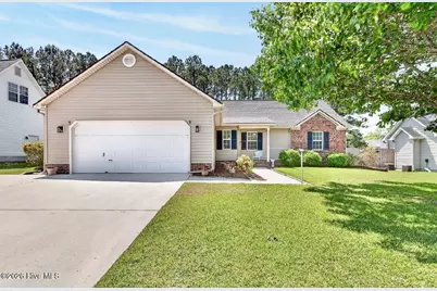 904 Huff Drive, Jacksonville, NC 28546 - Photo 3