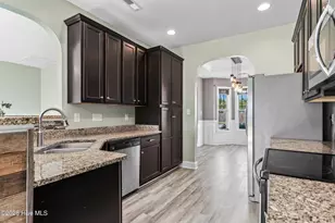 407 Canoe Ln, Swansboro, NC 28584 - Photo 13