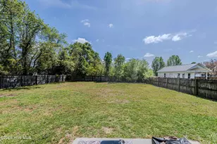 126 Forest Bluff Dr, Jacksonville, NC 28540 - Photo 19
