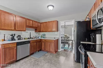 199 Fallingleaf Drive, Raeford, NC 28376 - Photo 11