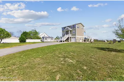 345 Twin Oaks Drive, Hampstead, NC 28443 - Photo 3