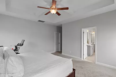 907 W Arboria Drive, Hampstead, NC 28443 - Photo 17