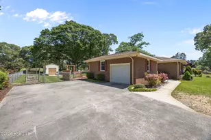 204 Randomwood Ln, New Bern, NC 28562 - Photo 49