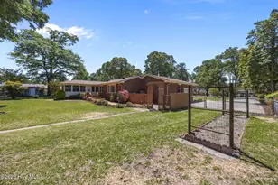 204 Randomwood Ln, New Bern, NC 28562 - Photo 5