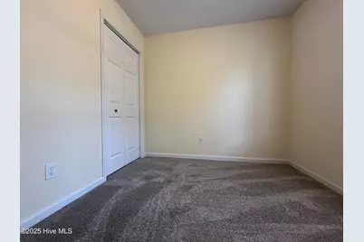 907 N Sycamore Street, Aberdeen, NC 28315 - Photo 11
