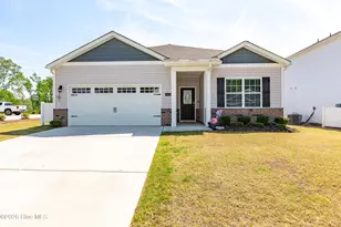 1015 Saddlebrook Dr, Rocky Mount, NC 27804 - Photo 1