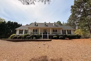 109 Sweetbriar Ct, Seven Lakes, NC 27376 - Photo 1