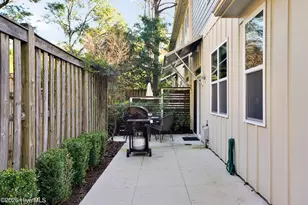 1639 Fallen Leaf Ln, Wilmington, NC 28403 - Photo 9