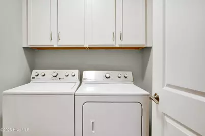 1639 Fallen Leaf Lane #B, Wilmington, NC 28403 - Photo 11