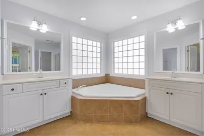 201 Quincy Court, New Bern, NC 28560 - Photo 21