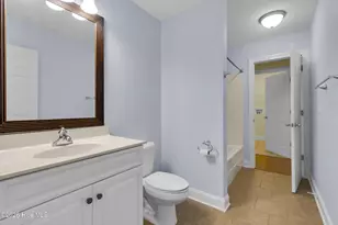 201 Quincy Ct, New Bern, NC 28560 - Photo 23